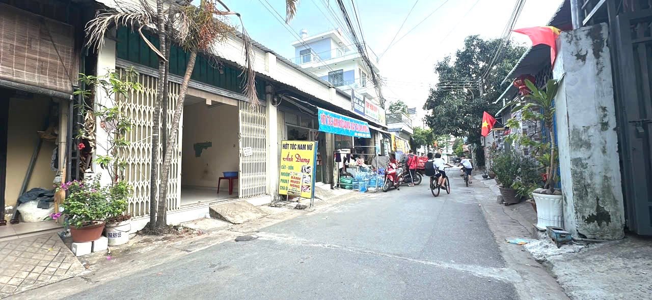 Cho thuê nhà mặt tiền Ngô Thì Nhậm, Dĩ An - 3.5 triệu/tháng