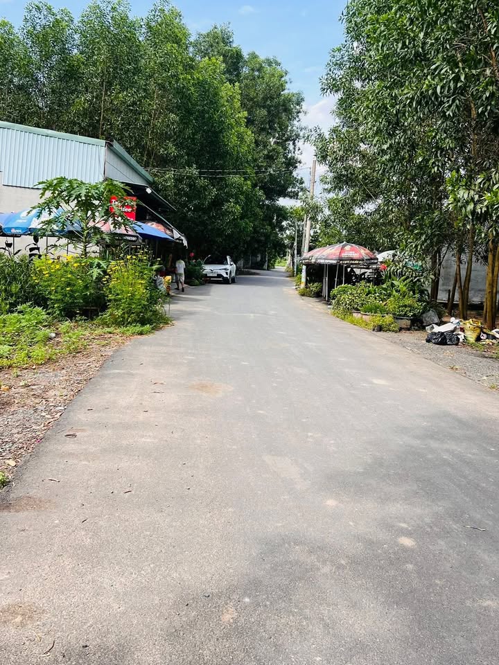 Bán Đất Vườn/Xưởng Nhơn Trạch 1000m² Sổ Riêng - Giá 5 Tỷ