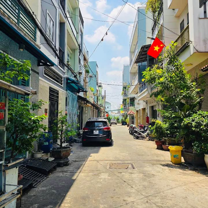 Nhà Phố Bình Tân 60m² - Đường Lê Trọng Tấn - Giá 6.2 Tỷ TL