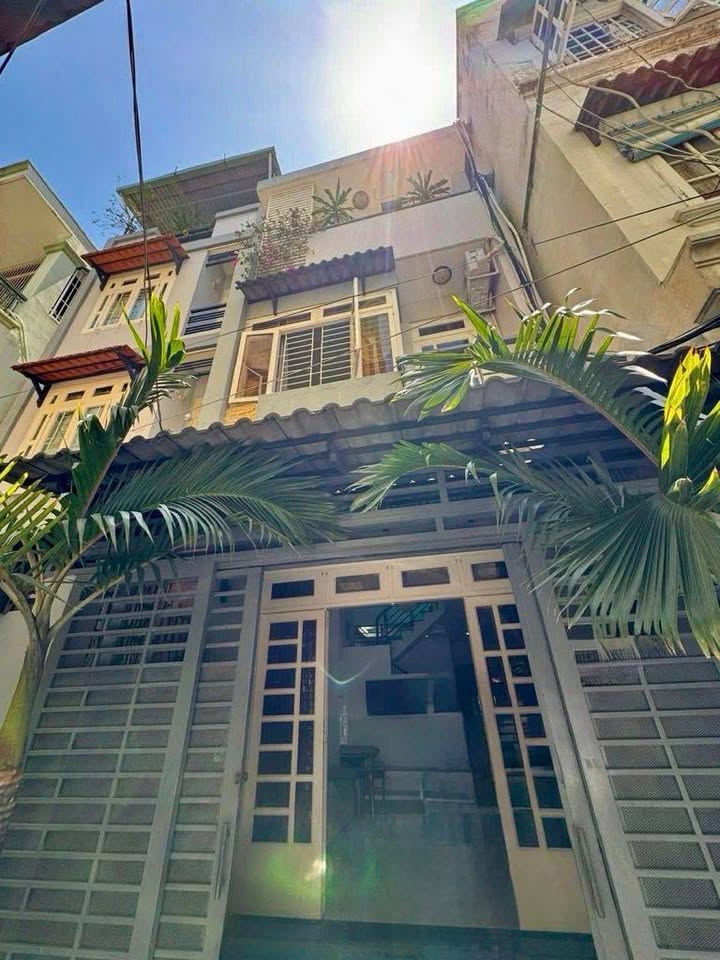 Nhà Hẻm Xe Hơi Nguyễn Thượng Hiền, Bình Thạnh - 60m², 3 Tầng BTCT - Giá 10 Tỷ