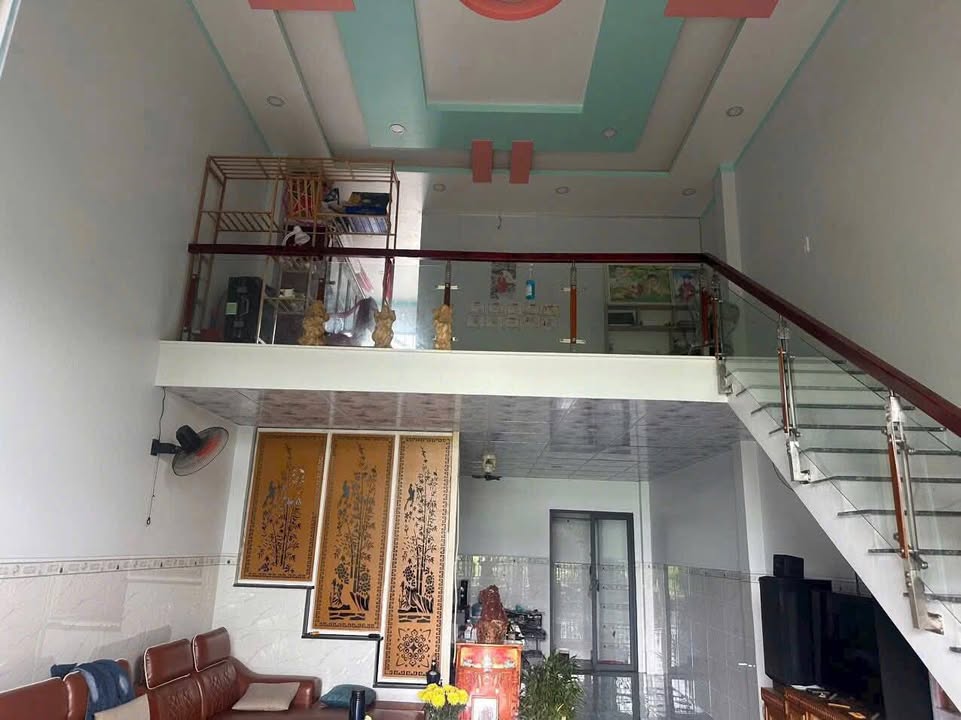 Nhà 70m² Phú Lợi, Thủ Đức - Chính chủ bán gấp 2 tỷ, ô tô vào nhà