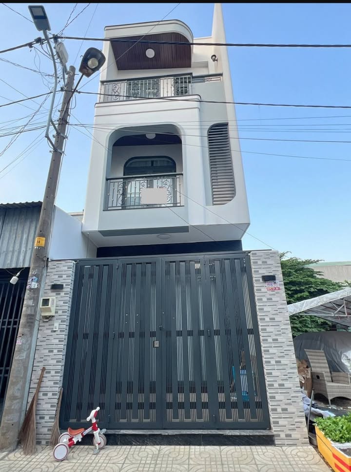 Nhà Phố Linh Xuân Thủ Đức 67m² - Xe Hơi 7m - Sổ Hồng Riêng