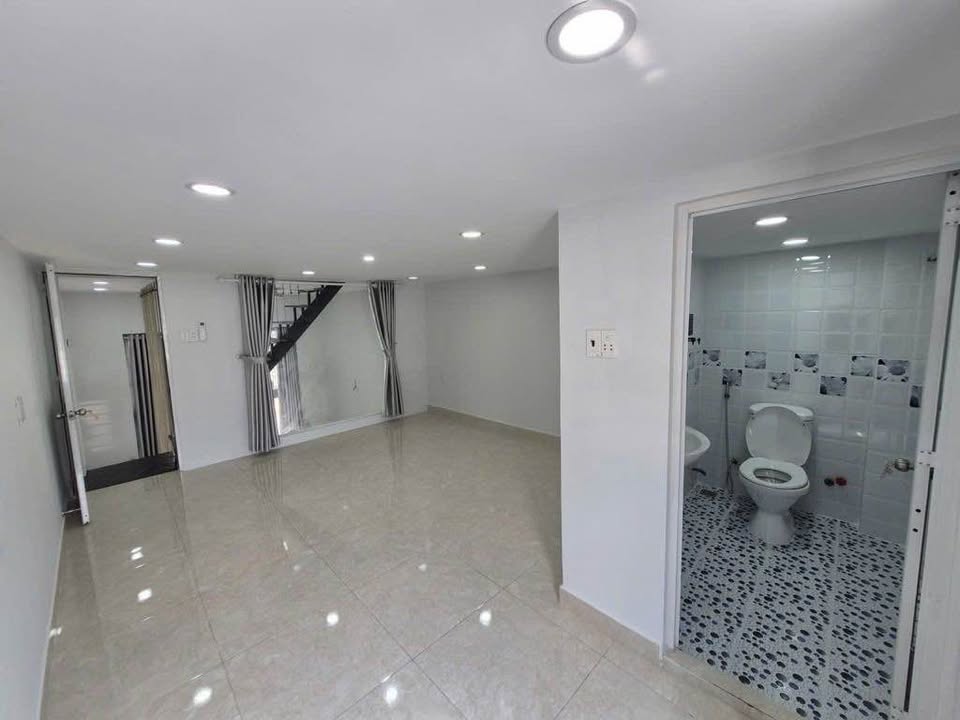 Nhà Phố Tống Văn Hên, Tân Bình - 40m² - 4 Tỷ - Sát MTKD Đỉnh