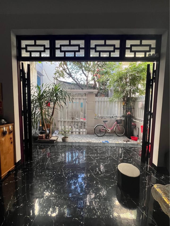 Nhà 80m² Hẻm Hoàng Văn Thụ, Nha Trang - 5.6 Tỷ, Sổ Hồng