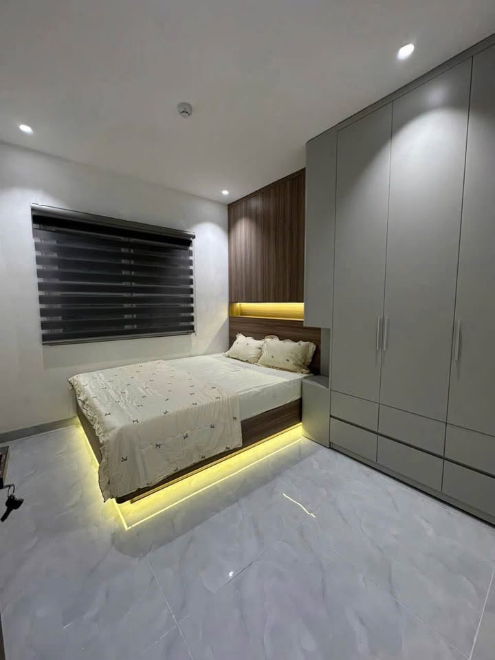 Cho thuê Căn hộ Mường Thanh Nha Trang 68m² - View Biển, Đầy đủ Nội thất