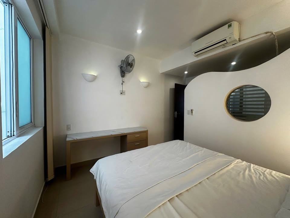 Căn hộ Nguyễn Thiện Thuật, Nha Trang - 1PN, Sẵn Sàng Ở Ngay, 50m ra biển