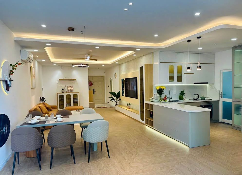 Bán Gấp Căn Hộ CC Belleza & Đức Khải Quận 7 - Sổ Hồng Riêng