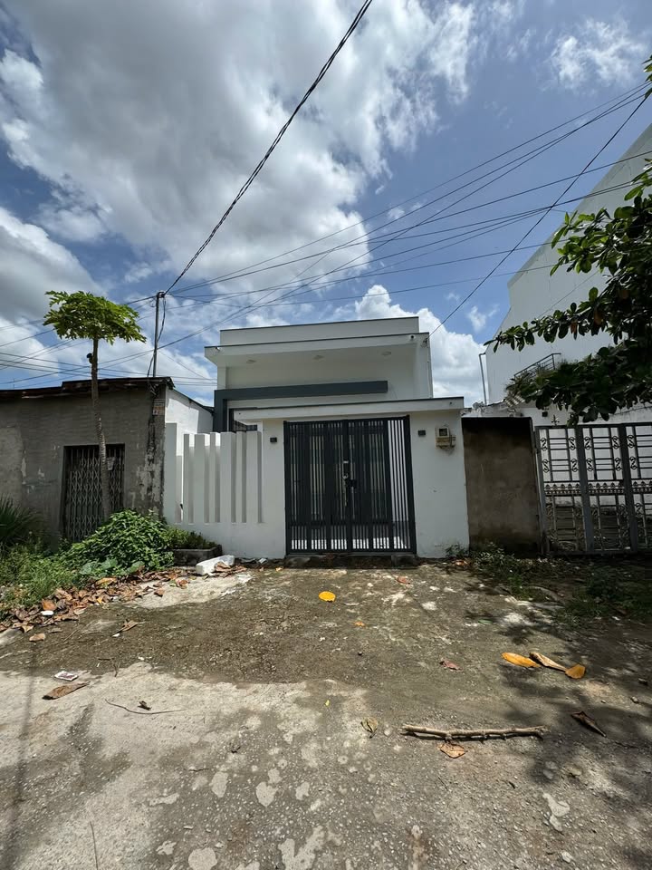 Bán Gấp Nhà Cấp 4 Sổ Hồng Riêng, Hẻm Xe Hơi 100m² Nguyễn Văn Tạo, Nhà Bè - 4 Tỷ