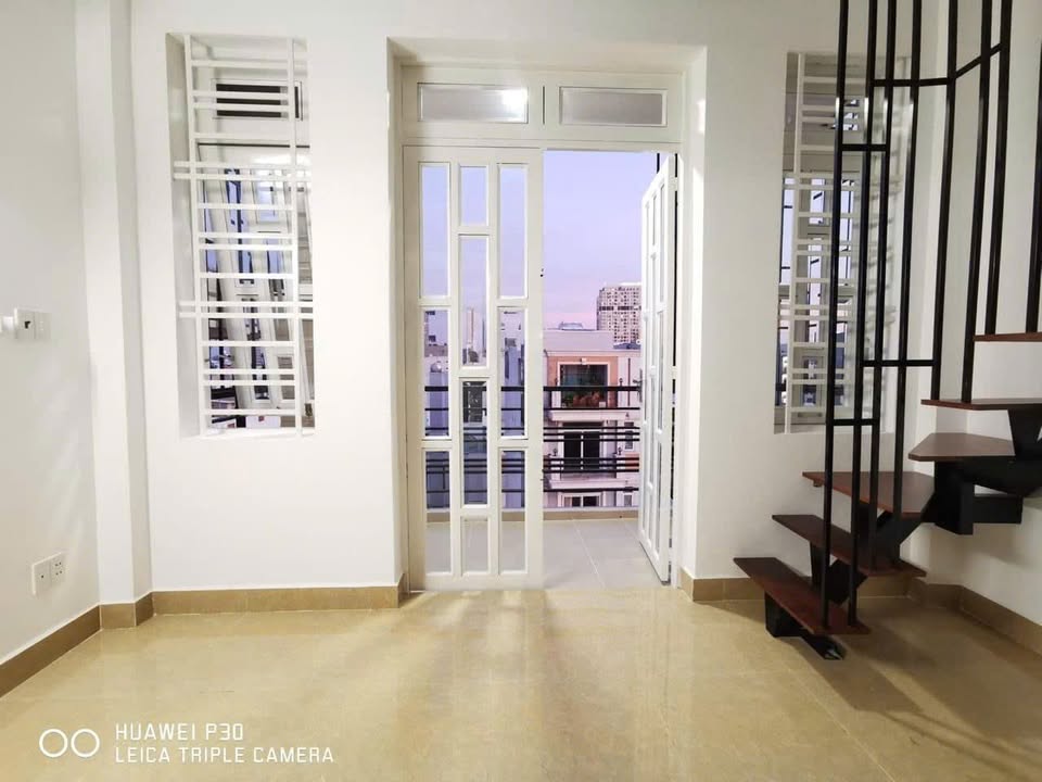 Phòng Trọ Lý Phục Man Q7 - 5.2 Triệu/Tháng - Sẵn Sàng Dọn Vào Ở