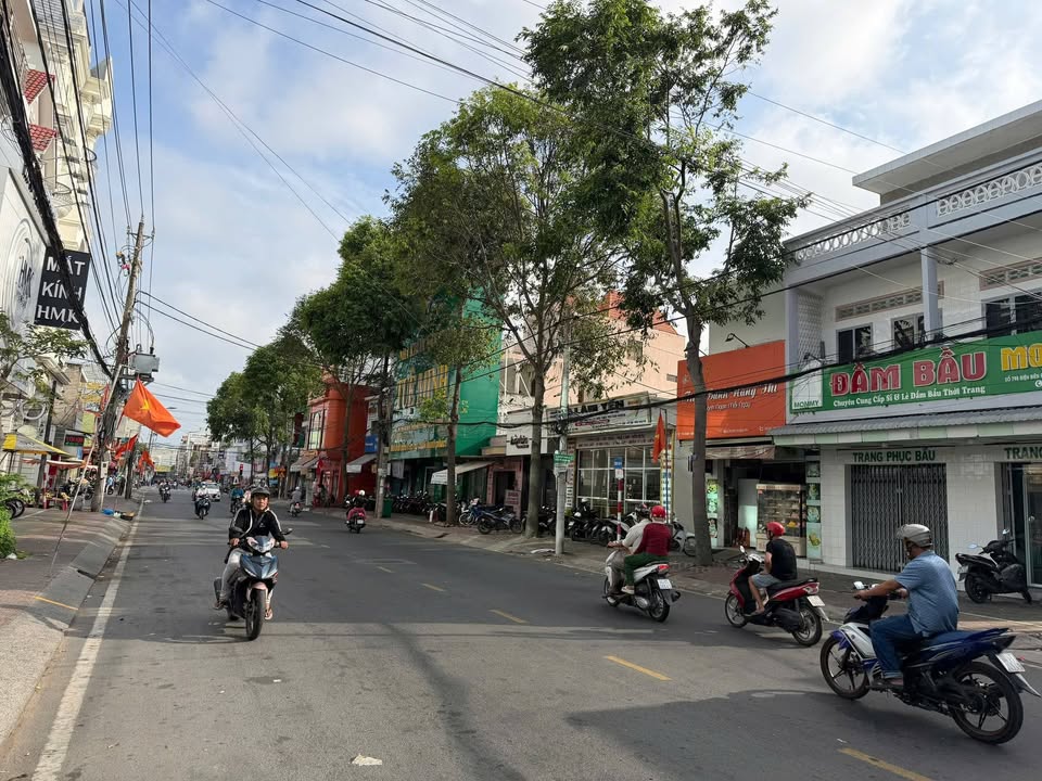 Nhà Mặt Tiền Điện Biên Phủ, Trà Vinh - 554m² Thổ cư, Kinh doanh Đỉnh Cao 32 Tỷ