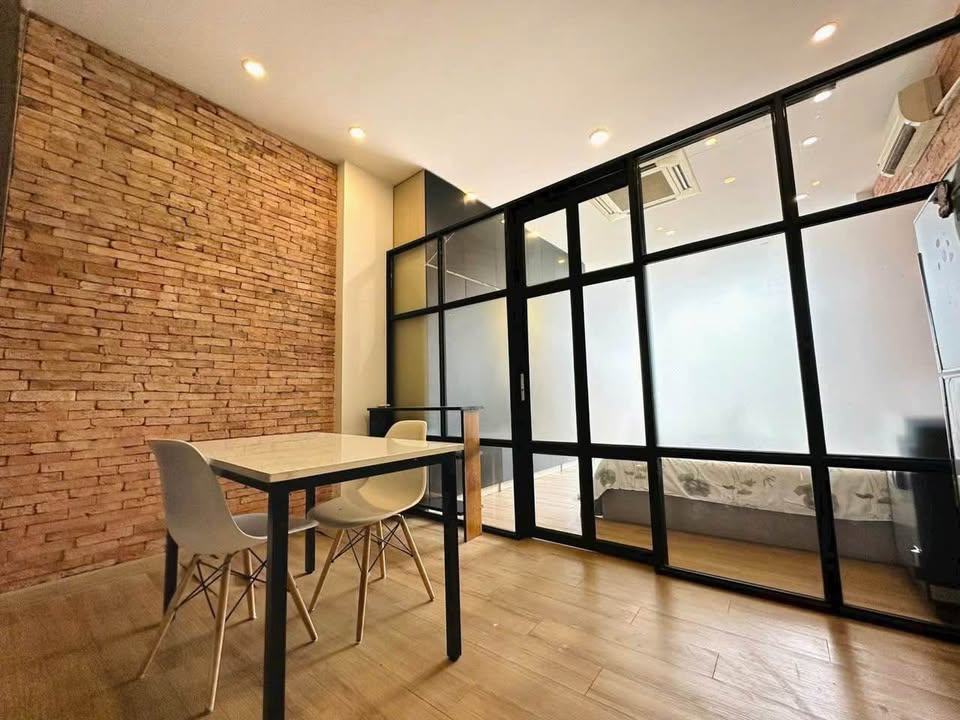 Cho thuê căn hộ 5 triệu/tháng, full nội thất, gần Lotte Mart Quận 7