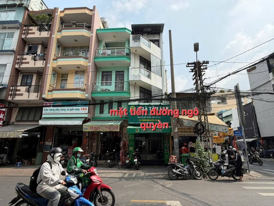 Nhà Mặt Tiền Góc Ngô Quyền Q10 - Kinh Doanh Đỉnh Cao 49m²
