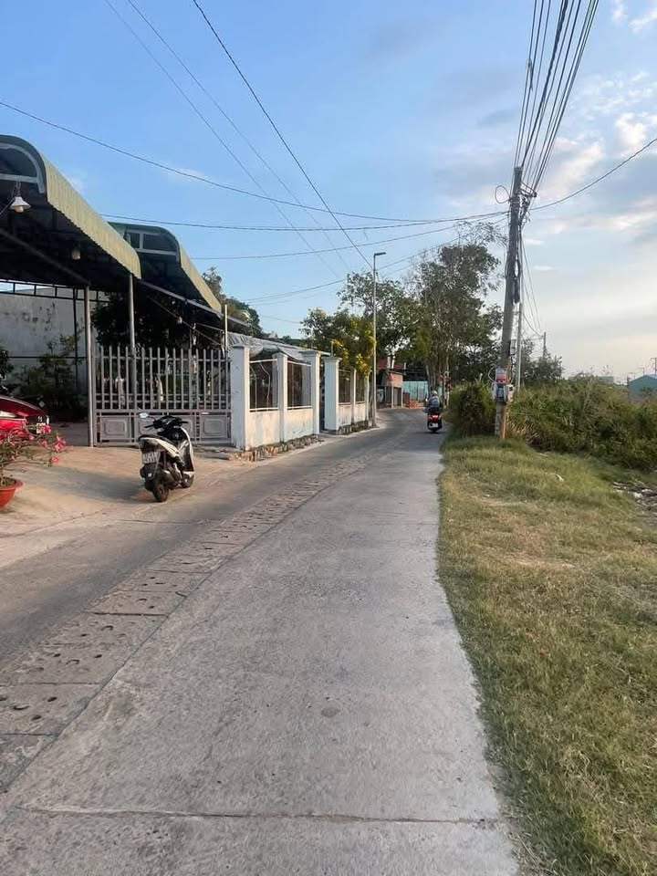 Đất nền Long Hải 156m² - Sổ đỏ sẵn sàng, giá 1.7 tỷ