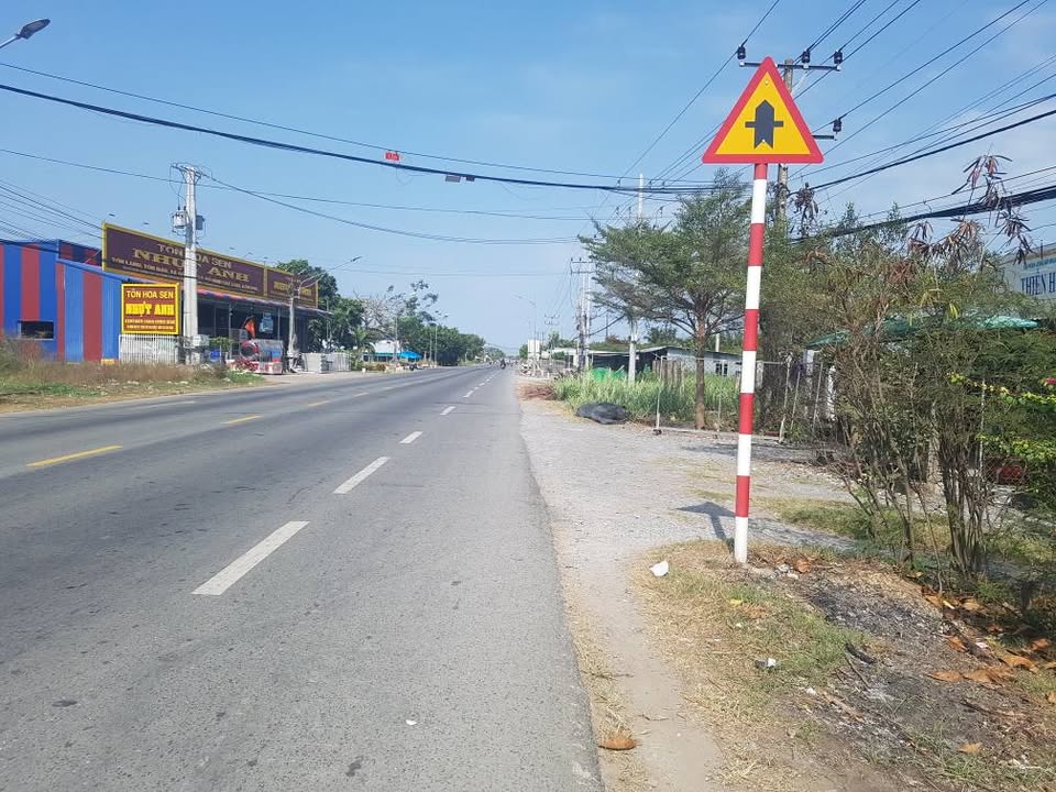 Đất Mặt Tiền Quốc Lộ 50, Gò Công Tây - 500m², Sổ Đỏ, Giá 4.5 Tỷ