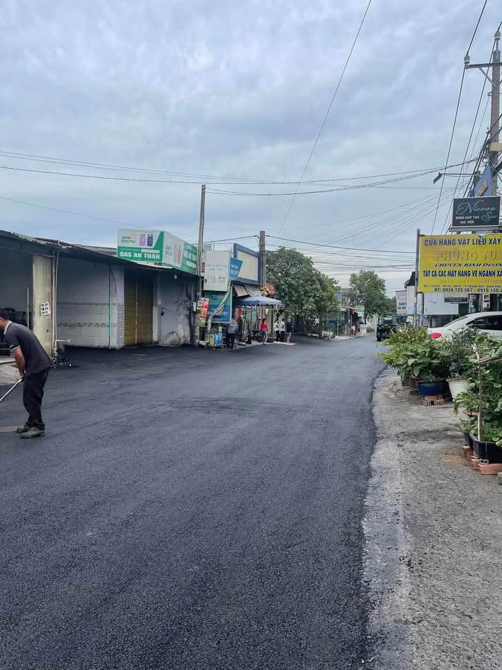 Nhà Mặt Tiền Kinh Doanh Nguyễn Thái Học, Biên Hòa - 160m², 3.5 Tỷ