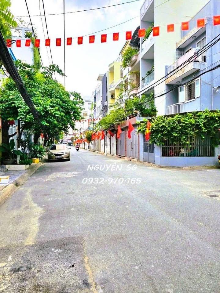 Bán Gấp Nhà 64m² Hoàng Hoa Thám, Tân Bình - Giá 9.48 Tỷ