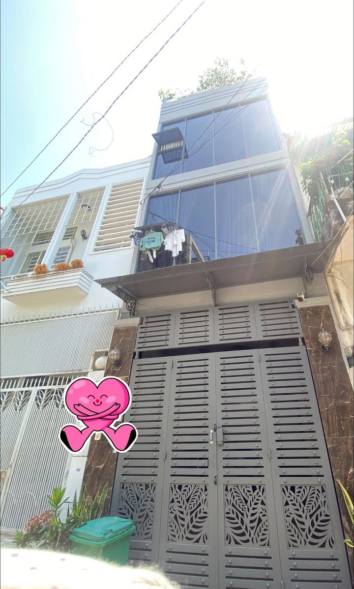 CHDV Hẻm Xe Hơi Đoàn Thị Điểm Q3 - Dòng Tiền Ổn Định