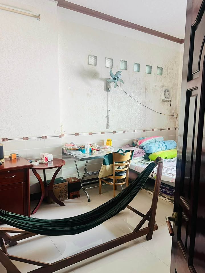 Nhà 3 Tầng Mặt Tiền Nguyễn Tất Thành, Cà Mau - 322.5m² Kinh Doanh Đắc Lợi