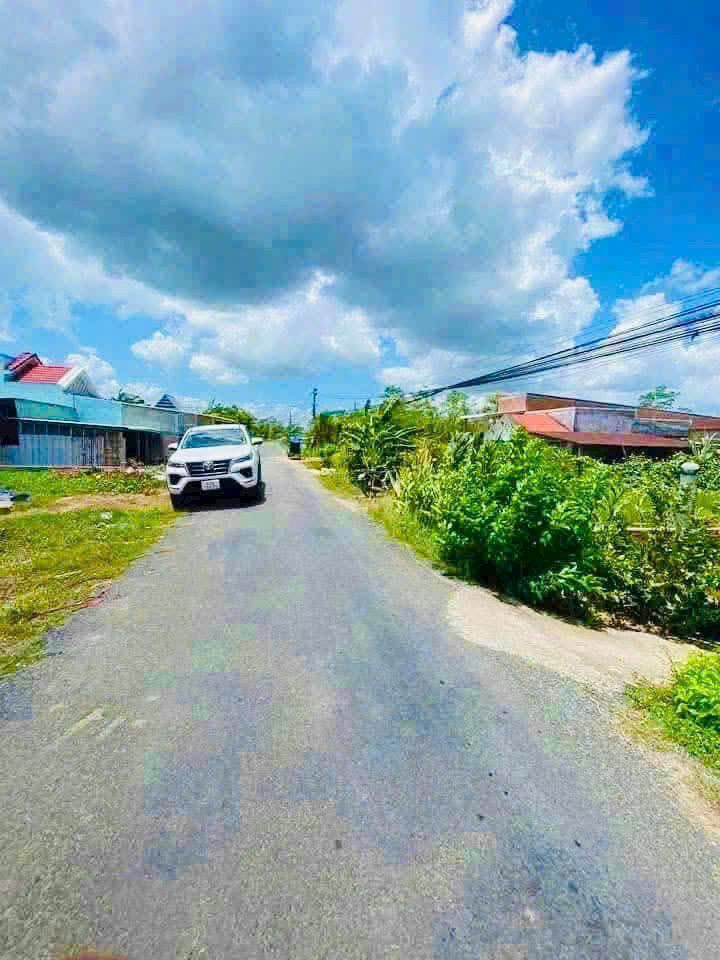 Bán Đất Mặt Tiền 126m² Đường Đê Bao Sơn Qui A, Gò Công - 590 Triệu