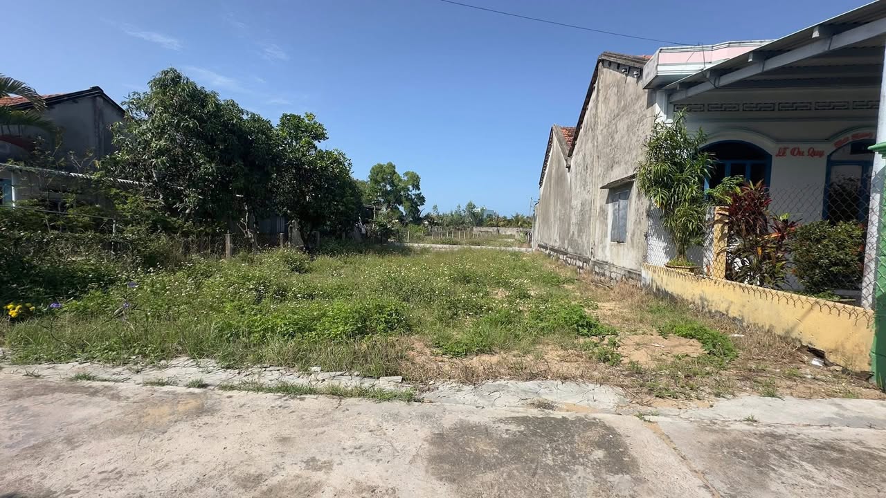 Đất Vườn Phú Yên 500m² - Sổ Hồng Full Thổ Cư, Gần Biển & KCN