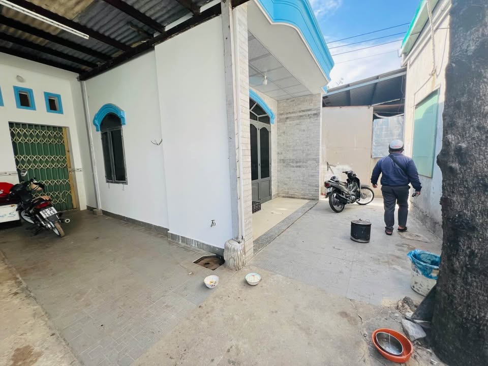 Nhà 90m² hẻm Đô Lương, Vũng Tàu - 3PN, Sổ hồng, Giá 2.5 tỷ