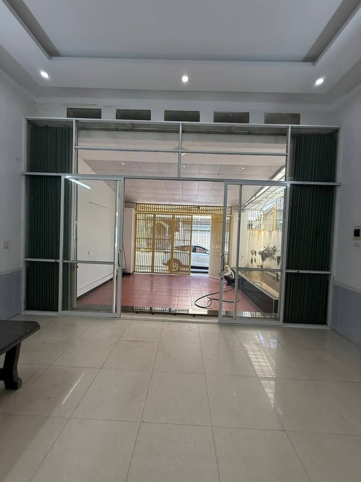 Nhà Mặt Tiền Kinh Doanh Kapakơlơng, Kon Tum - 156m² Giá Tốt