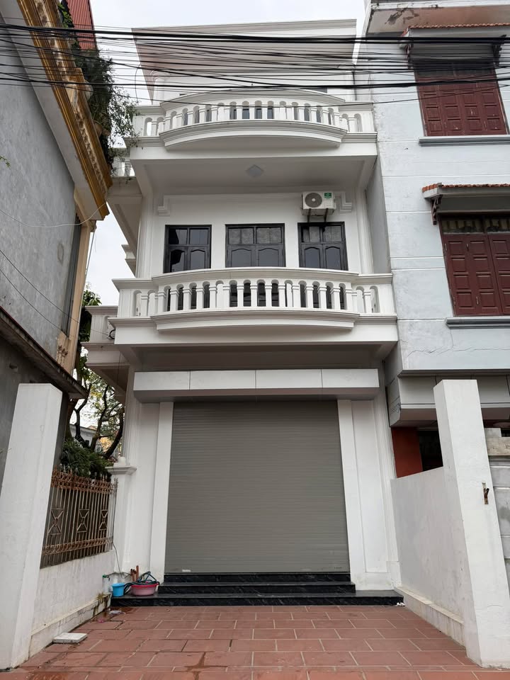 Nhà 3 Tầng 8 Triệu/Tháng Gần Chợ Tổng Liên Bảo, Vĩnh Yên