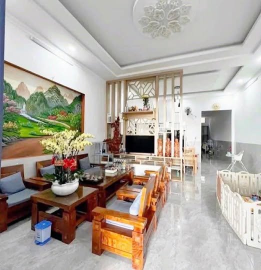 Nhà 192m² Đắk Nông - Sẵn Sổ Hồng, Tặng Nội Thất