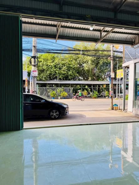 Nhà mặt tiền Cần Đăng 300m² giá 1x tr - Kinh doanh ngay