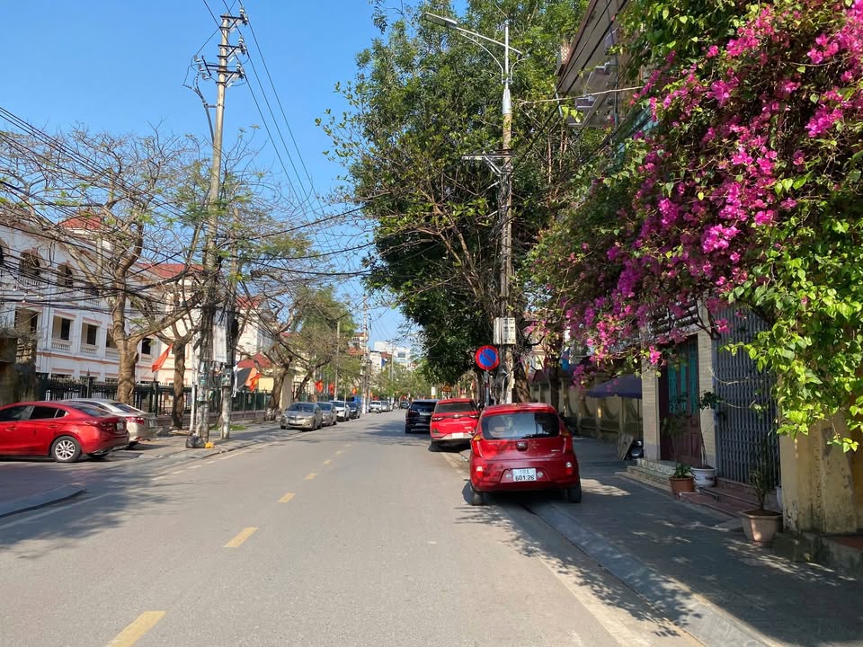 Nhà Mặt Tiền Vị Xuyên Nam Định 30m² - Giá 3.4 Tỷ, Sẵn Sàng Kinh Doanh