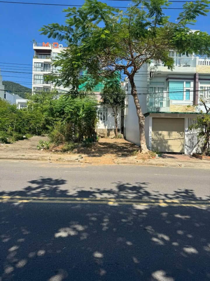 Đất Vàng Hòn Xện - Mặt Tiền Phạm Văn Đồng, Nha Trang 69m² - Sẵn Sổ Hồng