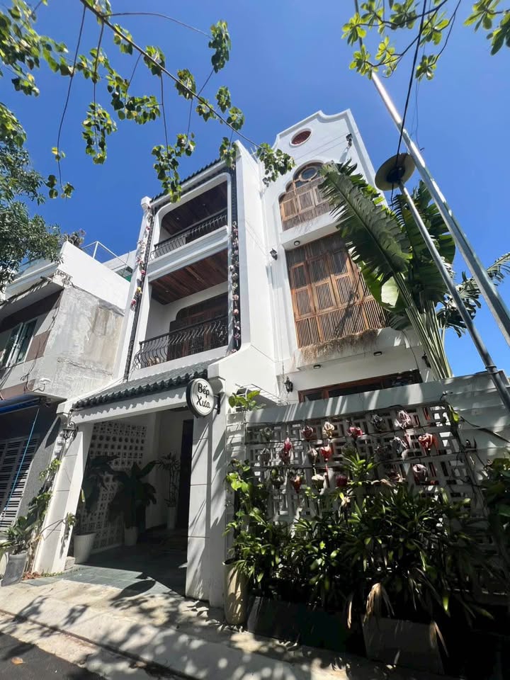 Bán Nhà Mặt Tiền Vĩnh Hải, Nha Trang - 139.7m² - Kinh doanh Nhà hàng lý tưởng