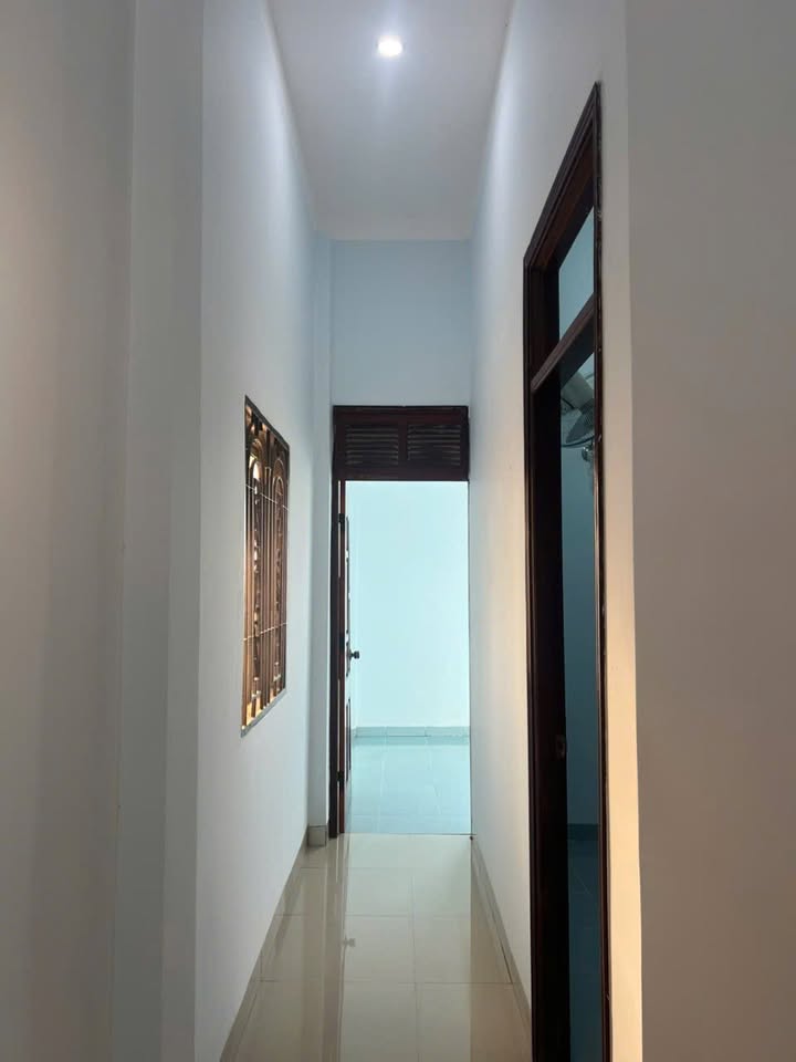 Mặt Tiền Kinh Doanh 450m² Đường Vành Đai 30/4, Buôn Ma Thuột - Giá Tốt