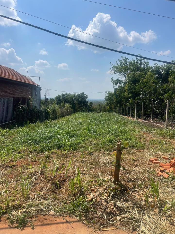 Đất nền Thôn 8, Ea Kar - 350m² - Sổ thổ cư 60% - Giá 1.35 tỷ