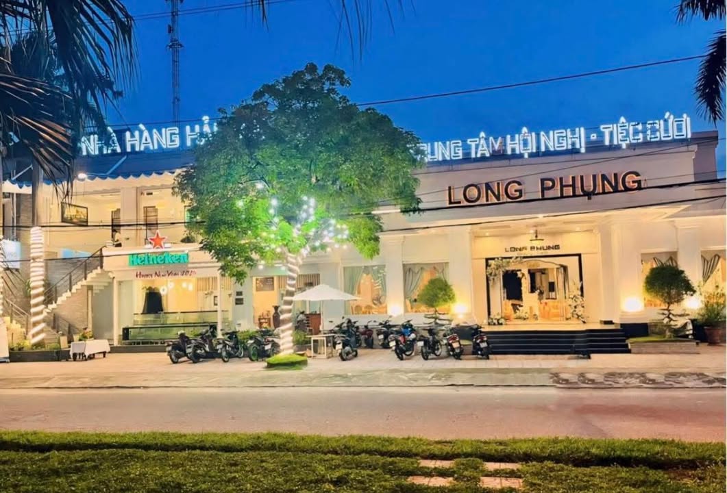 Mặt tiền 12m Bà Triệu, Hoàn Kiếm - Cho thuê 140m² kinh doanh sầm uất