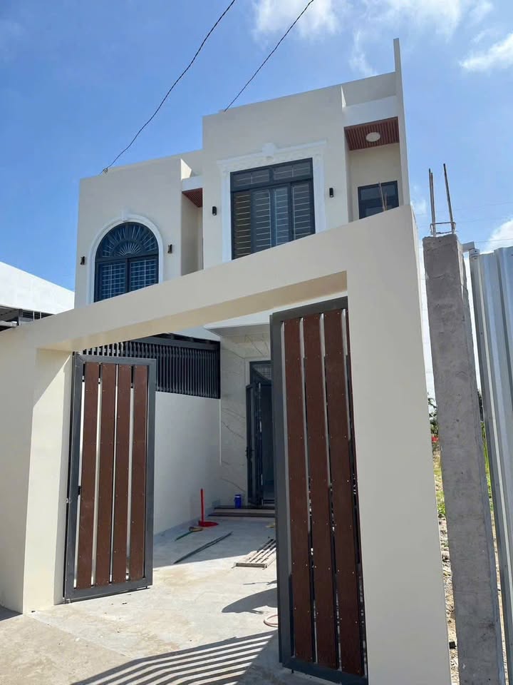 Nhà 1 Trệt 1 Lầu Hẻm Trần Quang Khải, Sóc Trăng - 2.15 Tỷ