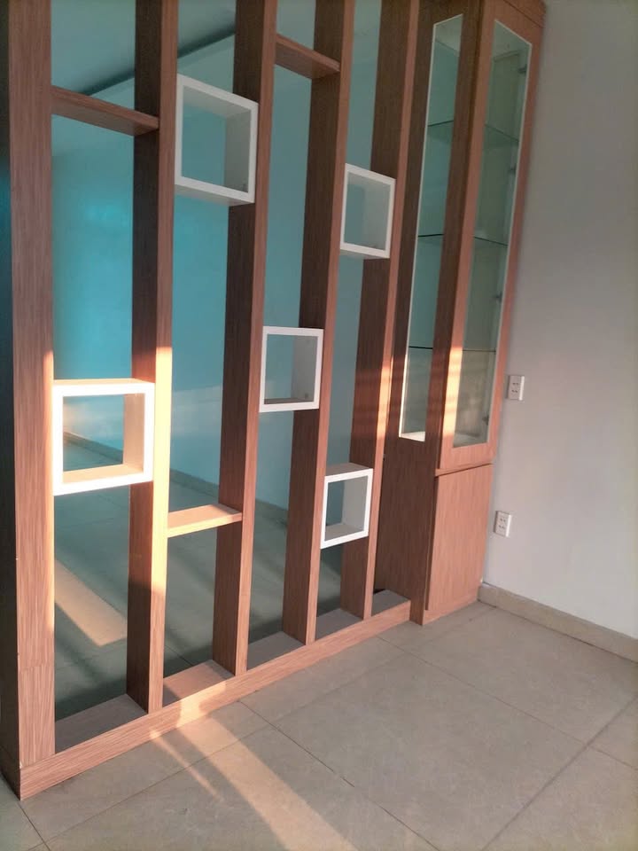 Nhà 70m² Phường Sở Dầu, 3 Tầng, 3PN - Ô tô Đỗ Cửa, Giá 4.39 Tỷ