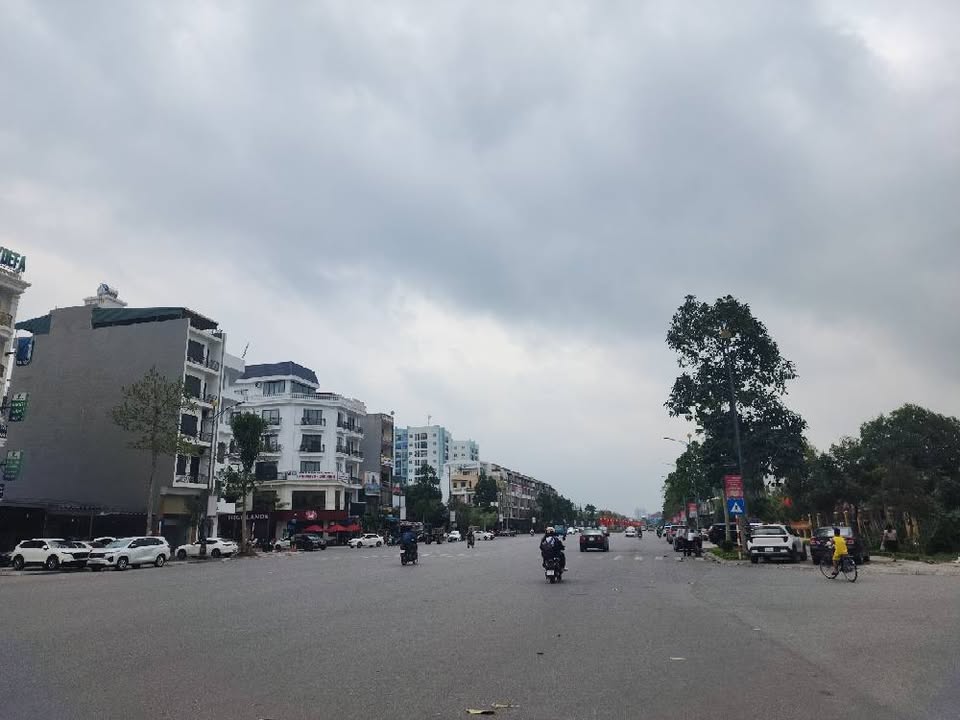 Đất nền mặt tiền Lý Anh Tông, Bắc Ninh - Kinh doanh đắc địa 100m²