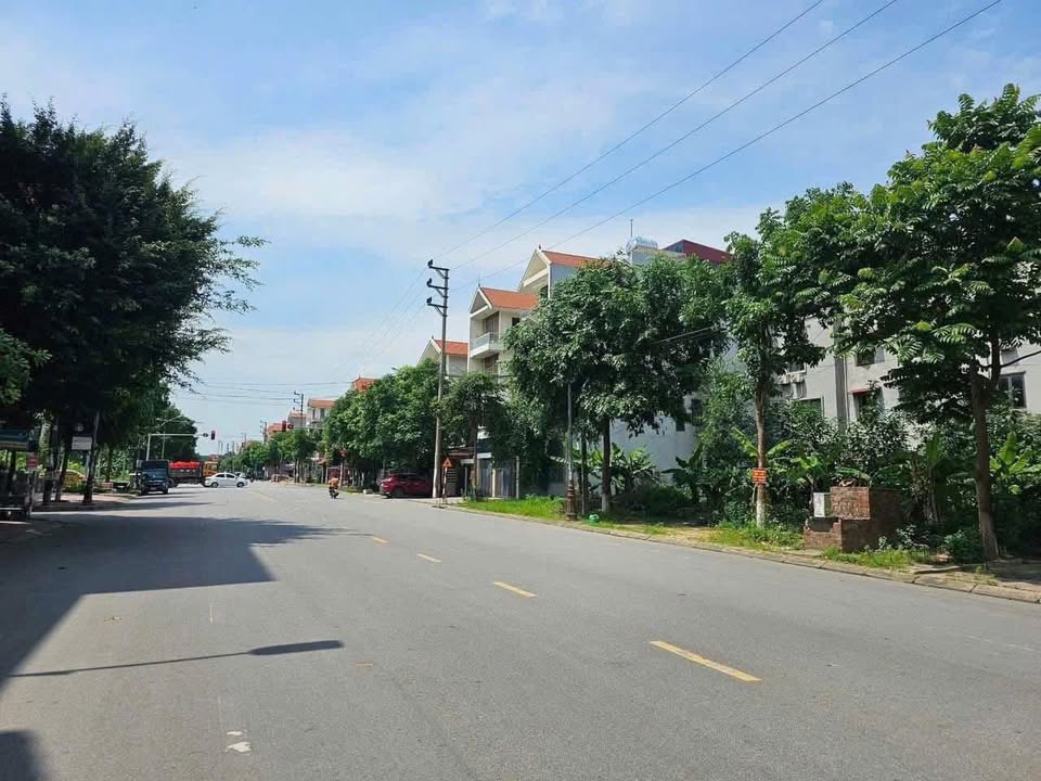 Bán Đất Mặt Tiền Nguyễn Đăng Đạo, KĐT Đại Dương, Bắc Ninh 135m² - 20 Tỷ