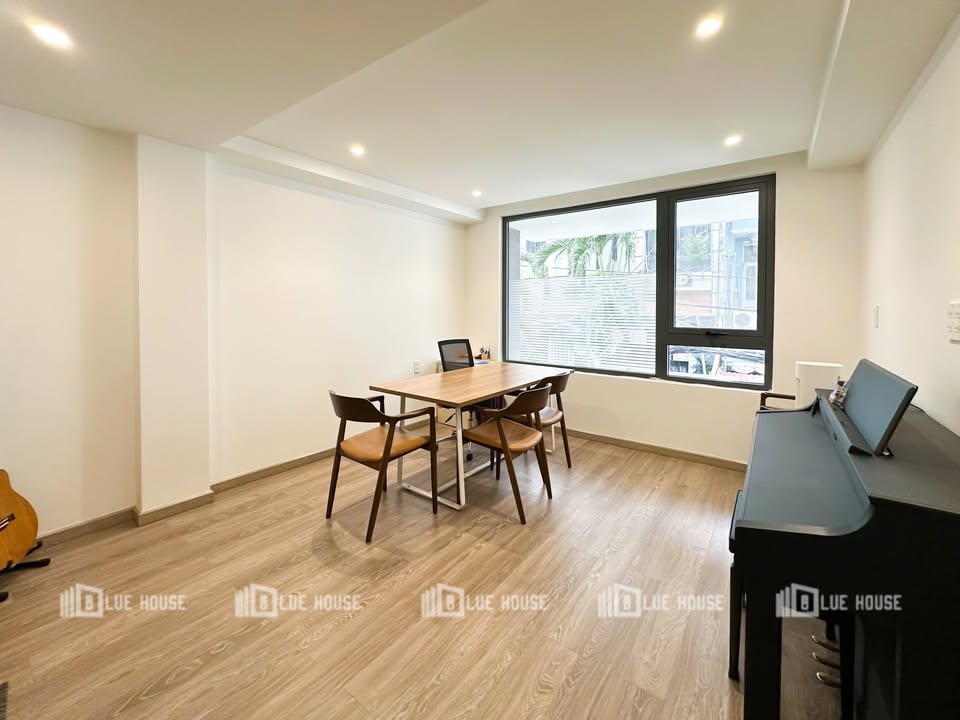 Văn Phòng 25m² Hẻm Xe Hơi Trần Mai Ninh, Tân Bình - Giá 4.5 Triệu