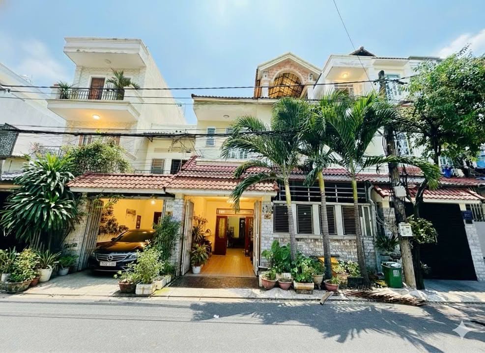 Biệt thự An Khánh 164m² ngang 10m - Giá 33 tỷ - Sổ hồng GPXD