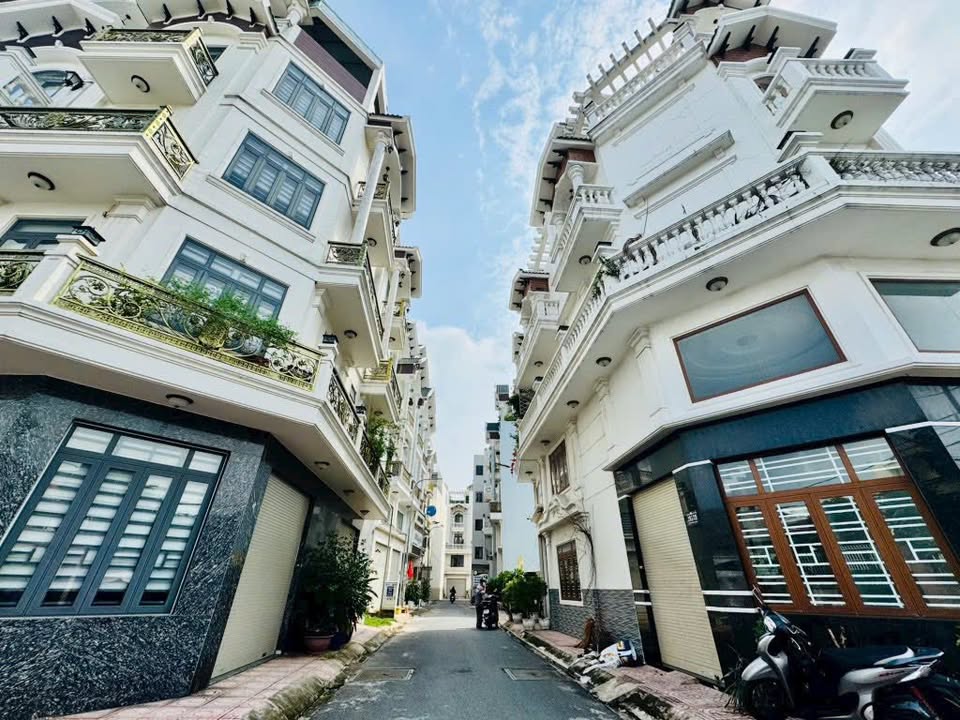 Nhà Phân Lô 4 Tầng Lê Trọng Tấn, Bình Tân - 52m² - 6.59 Tỷ