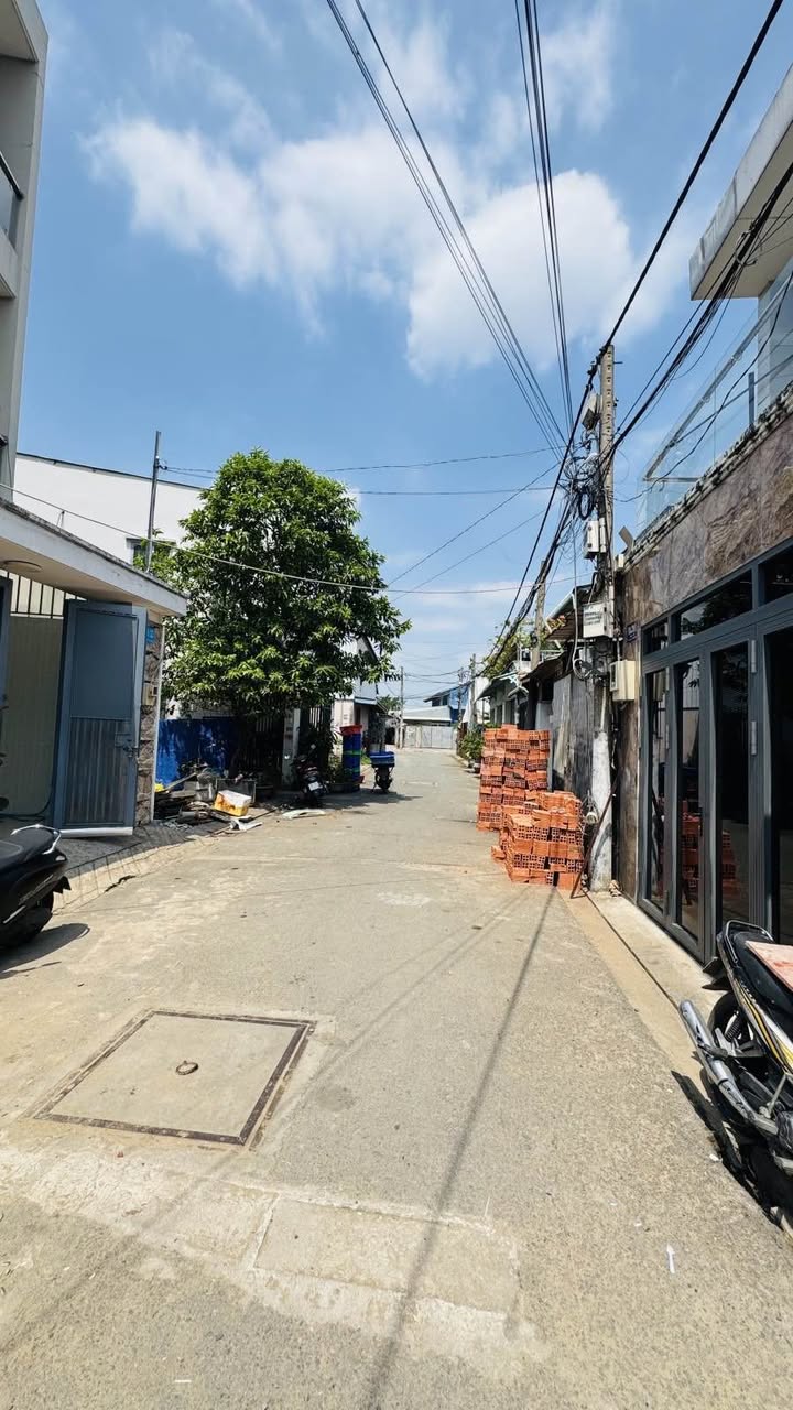 Nhà 1 Trệt 90m² Tân Tạo, Bình Tân - 5.39 Tỷ, Hẻm Xe Hơi