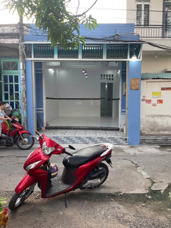 Nhà 2 Tầng Hóc Môn 57m² - Sổ Hồng Riêng, Sẵn Điện 3 Pha