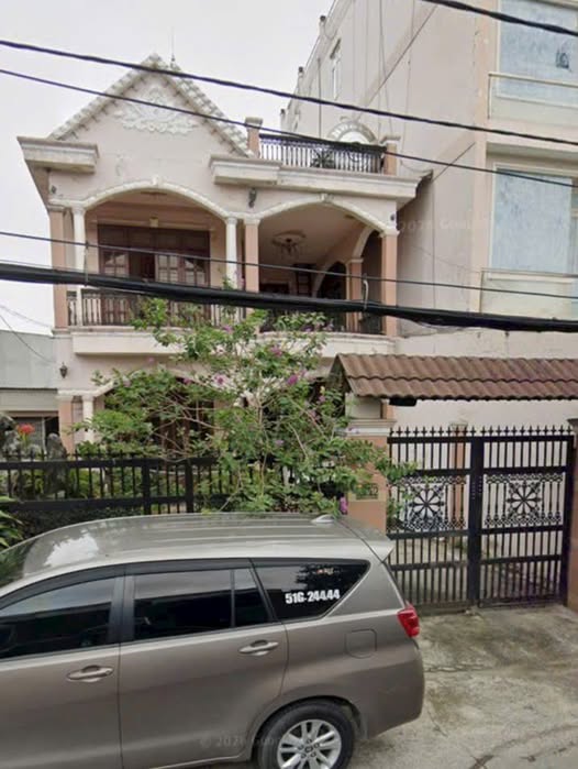 Nhà Mặt Tiền Kinh Doanh Xuân Thới Đông Hóc Môn - 250m² - Giá 13 Tỷ