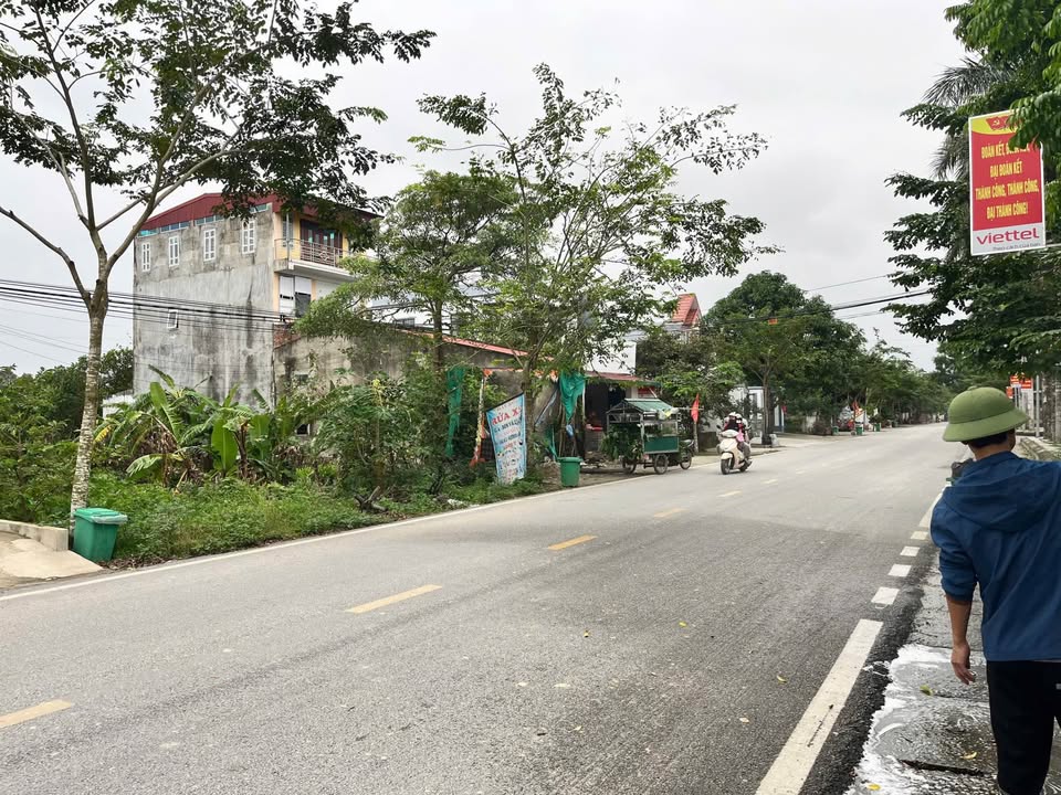 Nhà Trục Chính Quảng Trạch, Đồng Hới - 175m² Sẵn Sàng An Cư & Kinh Doanh