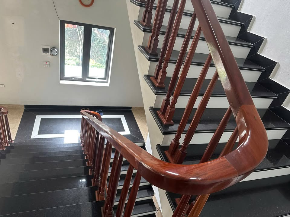 Bán gấp nhà 114m² Hồng Hải Hạ Long - 4PN, 5VS - Giá chỉ từ 1.x tỷ