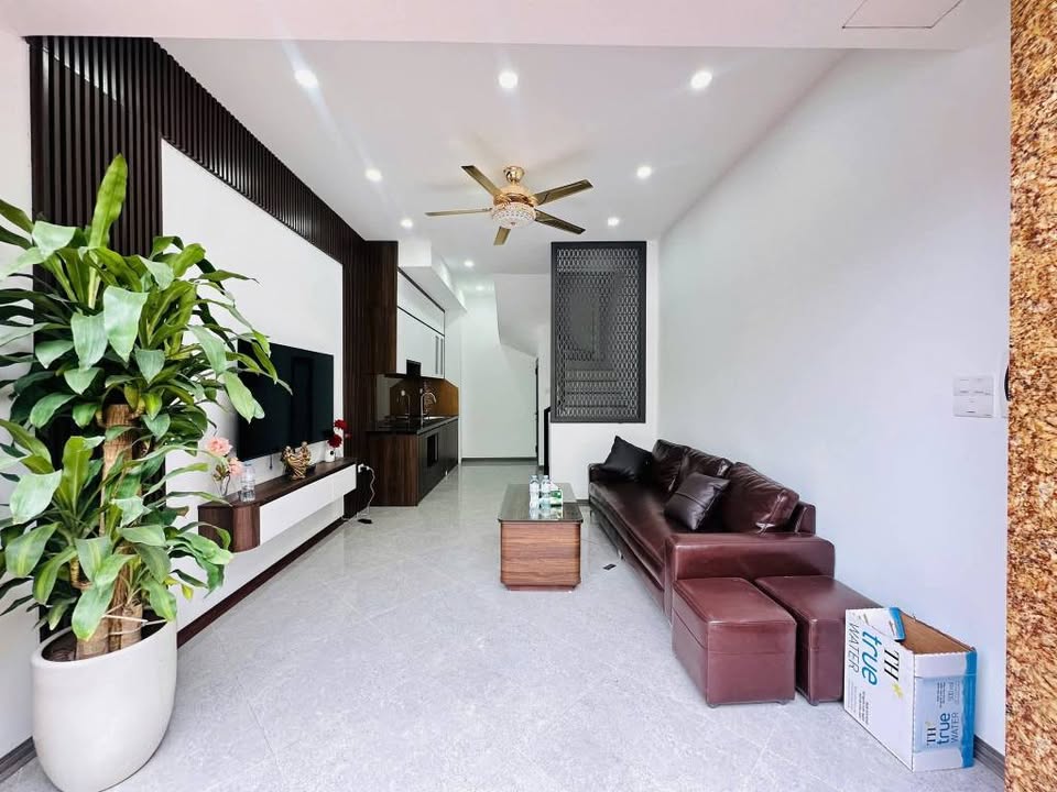 Nhà 30m² 5 Tầng Hoàng Liệt, Hoàng Mai - Sổ Đẹp, Giá Tốt