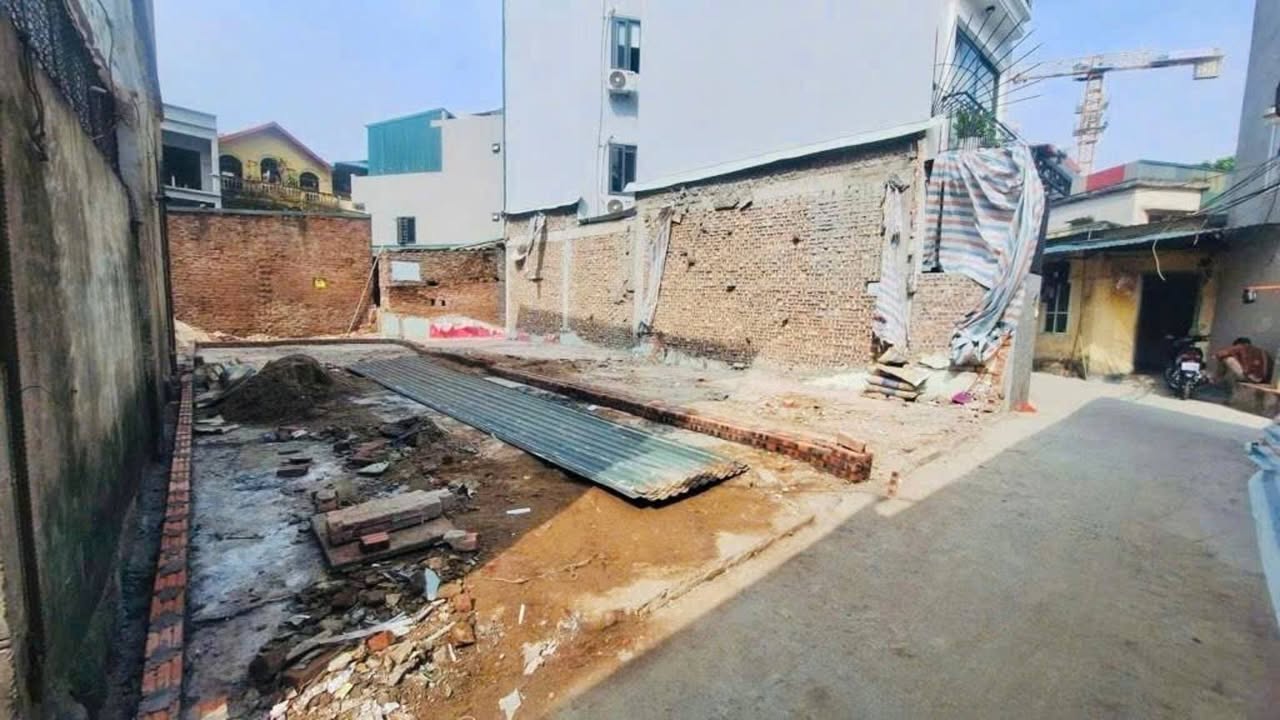 Bán Đất Long Biên 65m² - Ngõ Ô Tô, Gần Khai Sơn - Giá 7 Tỷ