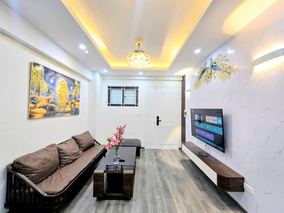 Chung cư Việt Hưng 80m² 2PN - Giá từ 3.6 tỷ